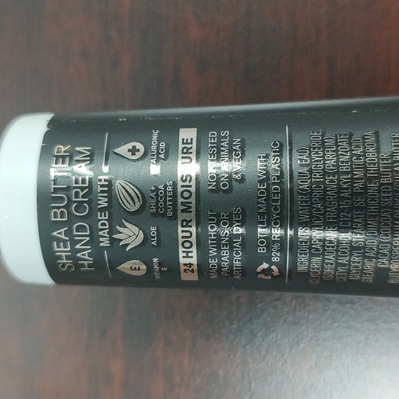 Bath & Body Works INTO THE NIGHT 3 Piece Hand Care Gift Set - Picture 4 of 4